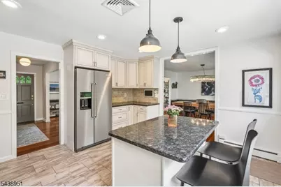 275 Wyoming Ave, Maplewood, NJ 07040 - Photo 8
