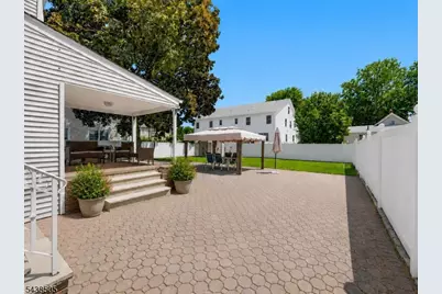 245 N 11th St, Kenilworth, NJ 07033 - Photo 18
