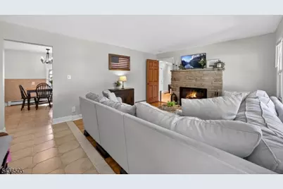 245 N 11th St, Kenilworth, NJ 07033 - Photo 2