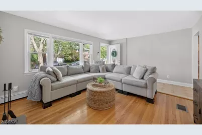 245 N 11th St, Kenilworth, NJ 07033 - Photo 4