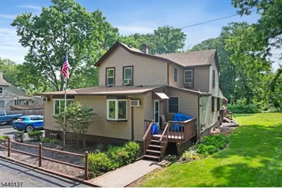 233 Beck Ave, Franklin Township, NJ 08873 - Photo 4