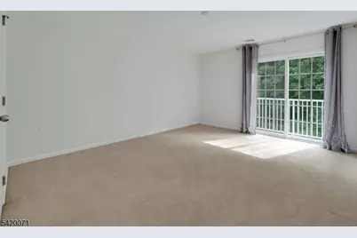 310 Waterview Ct #310, Hanover Township, NJ 07927 - Photo 16