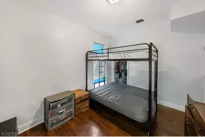 77 S 16th St, East Orange, NJ 07018 - Photo 8