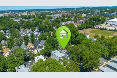 77 S 16th St, East Orange, NJ 07018 - Photo 16