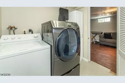 776 Lake Shore Dr, Parsippany, NJ 07054 - Photo 20