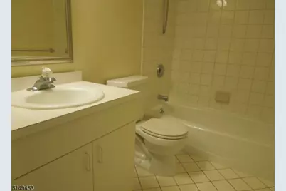 15 Barge Ct, Montville Township, NJ 07045 - Photo 22