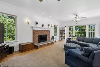 12 Oak Hill Dr, Bernards Township, NJ 07920 - Photo 10
