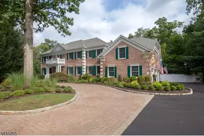 12 Oak Hill Dr, Bernards Township, NJ 07920 - Photo 2