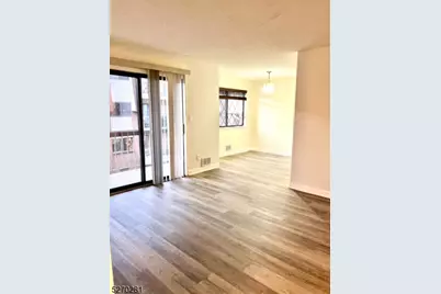 1150-1190 W St George #B44, Linden, NJ 07036 - Photo 4
