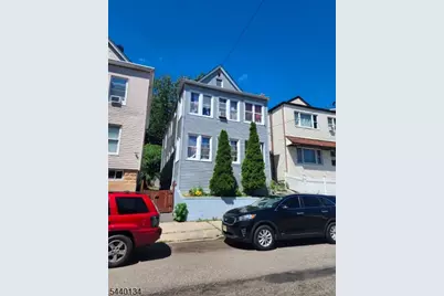 85 Tulip St #2, Passaic, NJ 07055 - Photo 2