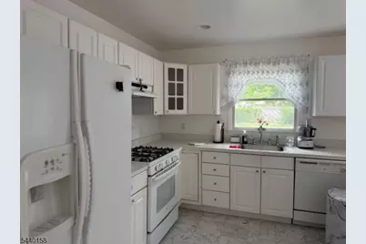 125 River Dr, Parsippany, NJ 07034 - Photo 10