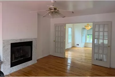 125 River Dr, Parsippany, NJ 07034 - Photo 4