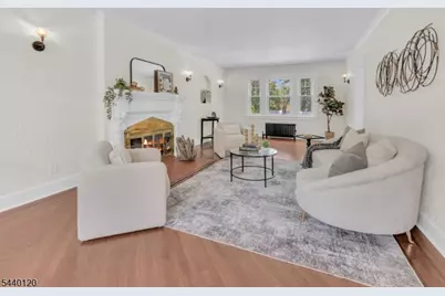 153 Clairmont Ter, Orange, NJ 07050 - Photo 6