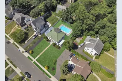 153 Clairmont Ter, Orange, NJ 07050 - Photo 28