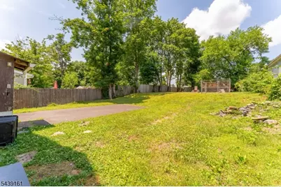 1132 W 3rd St, Plainfield, NJ 07063 - Photo 18