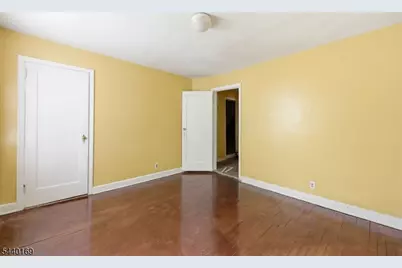10 McGotty Pl #2, Irvington, NJ 07111 - Photo 6