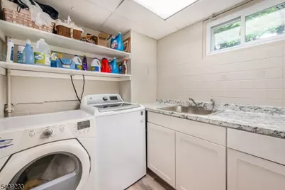 19 Falcon Pl, Wayne, NJ 07470 - Photo 26