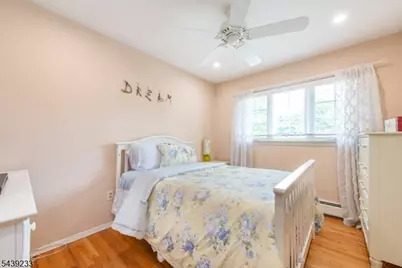 19 Falcon Pl, Wayne, NJ 07470 - Photo 20