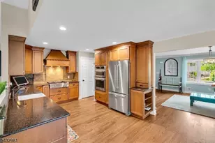 10 Deborah Way, Fanwood, NJ 07023 - Photo 8
