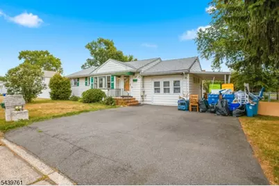4 N 16th Ave, Manville, NJ 08835 - Photo 2
