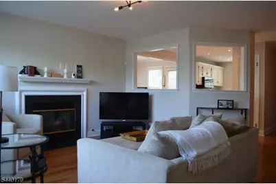 201 Appleton Way, Hanover Township, NJ 07981 - Photo 2