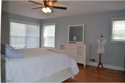 201 Appleton Way, Hanover Township, NJ 07981 - Photo 12