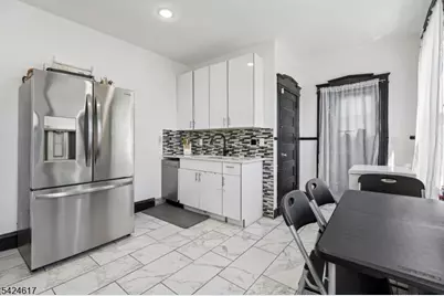 908 S 16th St, Newark, NJ 07108 - Photo 10