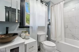 908 S 16th St, Newark, NJ 07108 - Photo 22