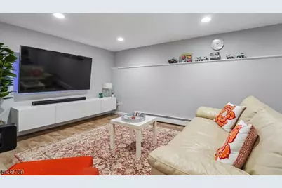36 Wentworth Dr, Berkeley Heights Township, NJ 07922 - Photo 34
