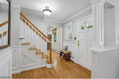 36 Wentworth Dr, Berkeley Heights Township, NJ 07922 - Photo 4