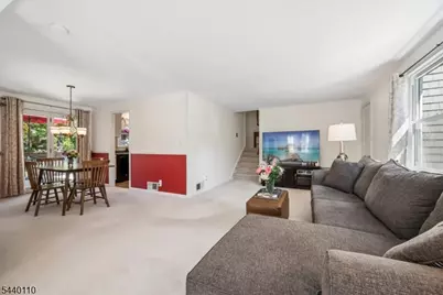 40 Elmwood Rd, Florham Park, NJ 07932 - Photo 4