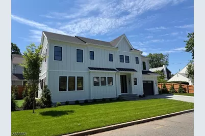 2 Pleasant Ave, Tenafly, NJ 07670 - Photo 2
