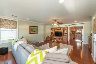17 Leonard Terrace, Wayne, NJ 07470 - Photo 18