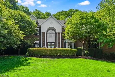 19 Devonshire Dr, Randolph Township, NJ 07869 - Photo 2