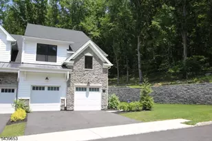 1 Swenson St, Denville, NJ 07834 - Photo 4