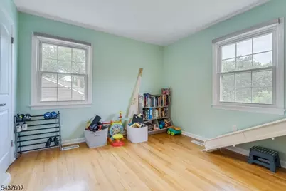 2 Schoolview Dr, Morris Plains, NJ 07950 - Photo 22