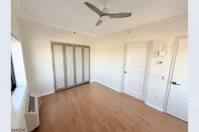1 Carriage City Plz #908, Rahway, NJ 07065 - Photo 8