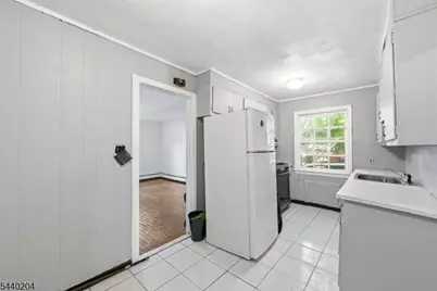 10 McGotty Pl #1, Irvington, NJ 07111 - Photo 2