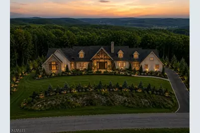 18 Triple Crown Dr, Sparta Township, NJ 07871 - Photo 8