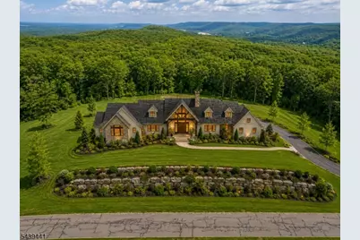 18 Triple Crown Dr, Sparta Township, NJ 07871 - Photo 2