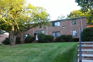 72D Troy Dr, Springfield Twp., NJ 07081 - Photo 2