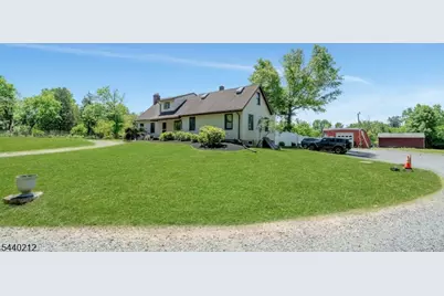 104 Steinmetz Rd, Hillsborough Township, NJ 08844 - Photo 2