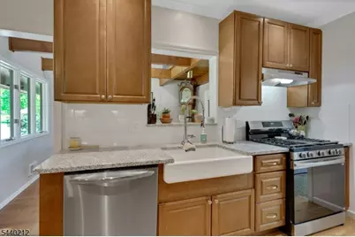 104 Steinmetz Rd, Hillsborough Township, NJ 08844 - Photo 10