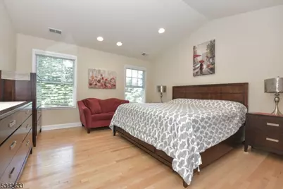 3 Skyview Dr, North Haledon, NJ 07508 - Photo 18