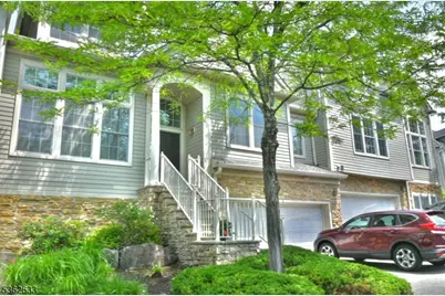 3 Skyview Dr, North Haledon, NJ 07508 - Photo 1