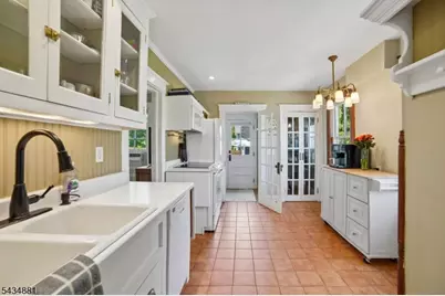 48 Mountain Ave, Mendham, NJ 07945 - Photo 12