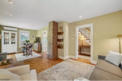 48 Mountain Ave, Mendham, NJ 07945 - Photo 4