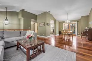 41 Shongum Rd, Randolph Township, NJ 07869 - Photo 2