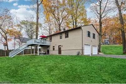 41 Shongum Rd, Randolph Township, NJ 07869 - Photo 2