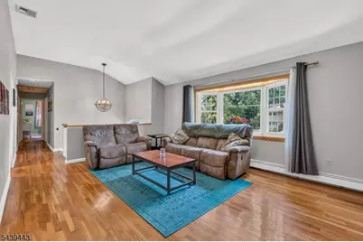 5 Drexel Ct, Parsippany, NJ 07005 - Photo 6